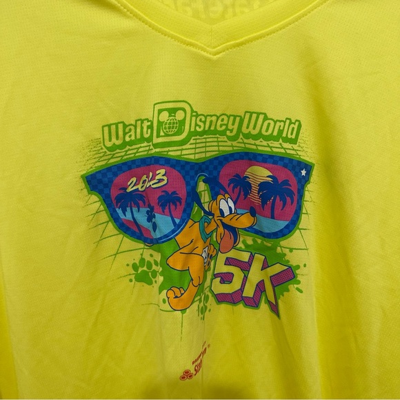 RunDisney Pluto 5k long sleeve athletic top - Picture 2 of 5
